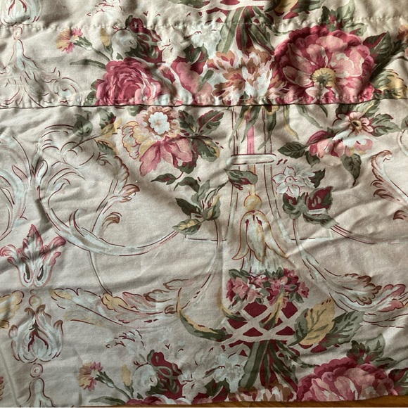 RALPH LAUREN GUINEVERE VALANCES (set 2) 100% COTTON FRENCH COUNTRY 80”x17”” - Picture 4 of 5